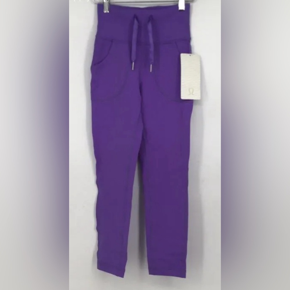 Lululemon “Will Crop” Leggings in Power Purple 🆕🔖 - Picture 5 of 10